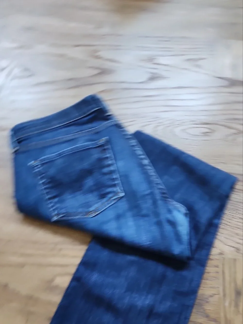 Citizens Of Humanity Mid-Rise Straight Leg Jeans